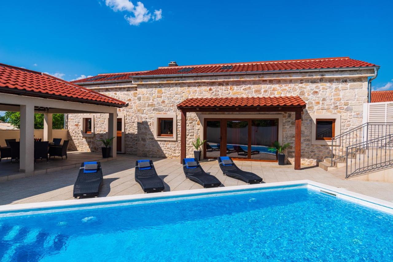 Stone Villa Miandri Sukošan Buitenkant foto