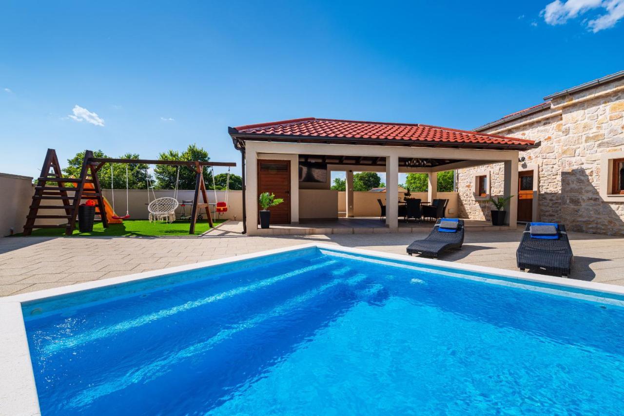 Stone Villa Miandri Sukošan Buitenkant foto