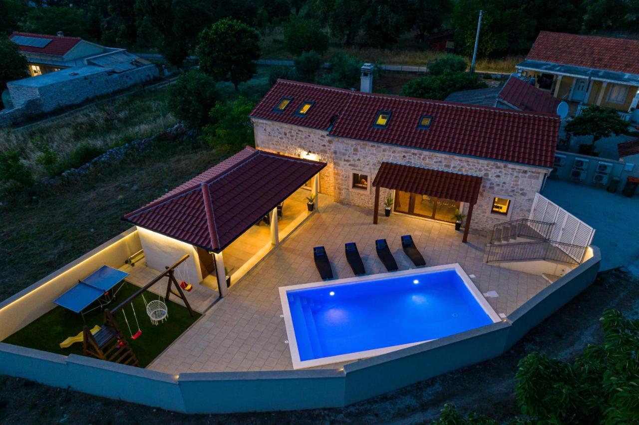 Stone Villa Miandri Sukošan Buitenkant foto