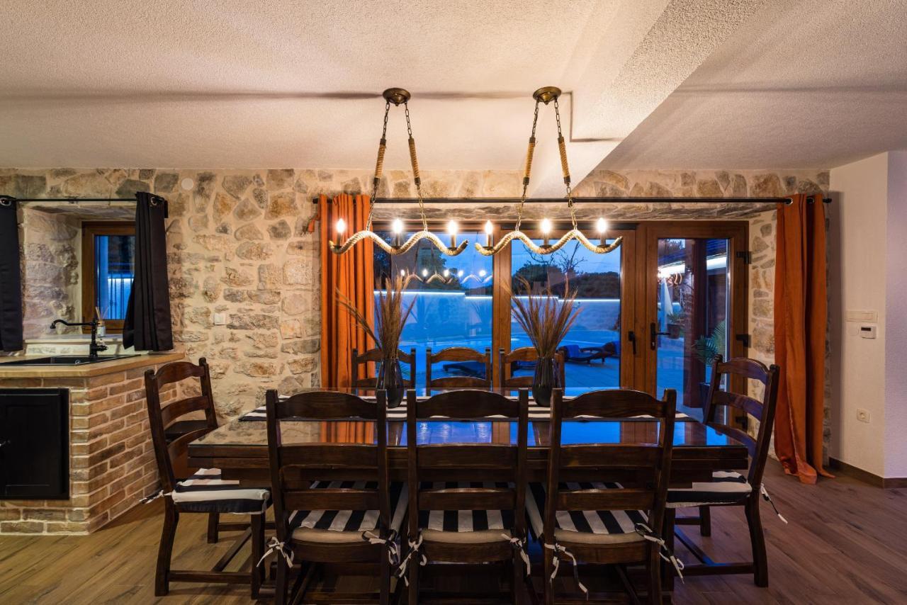 Stone Villa Miandri Sukošan Buitenkant foto